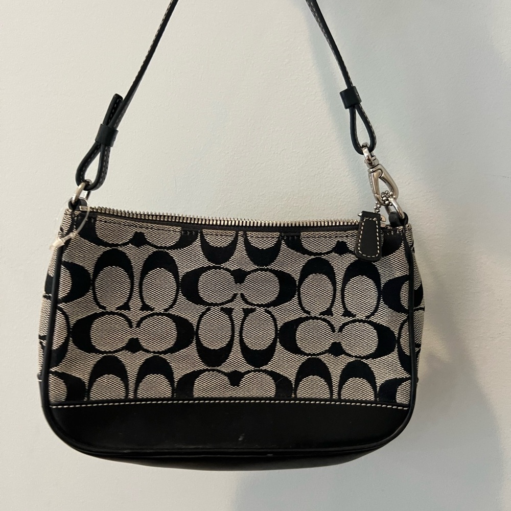 Coach Black and Cream Shoulder Bag